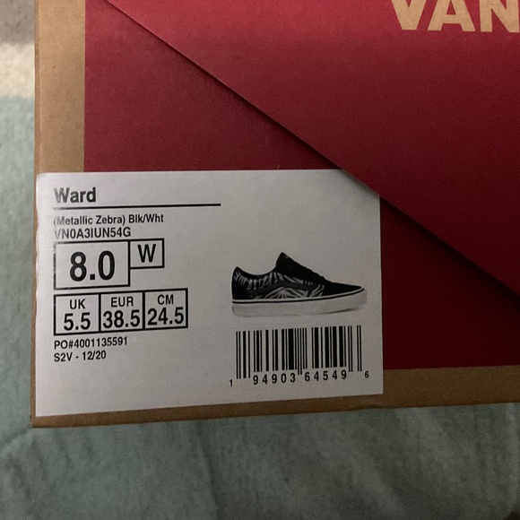 Women’s Ward Metallic Zebra Vans Size 8 BNIB - Picture 13 of 13